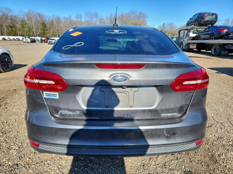 Фото 6 - FORD FOCUS