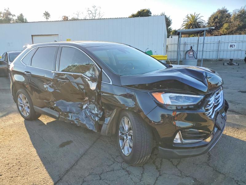 Фото 4 - FORD EDGE