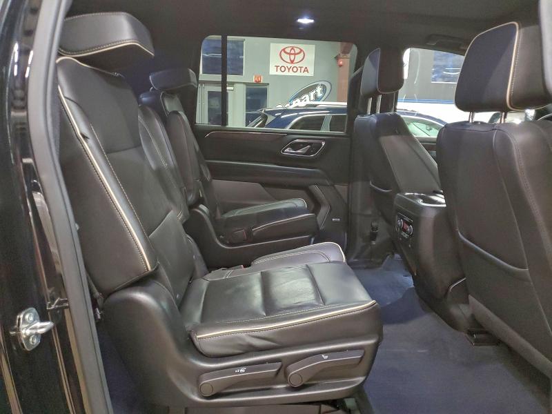 Фото 11 - CHEVROLET SUBURBAN