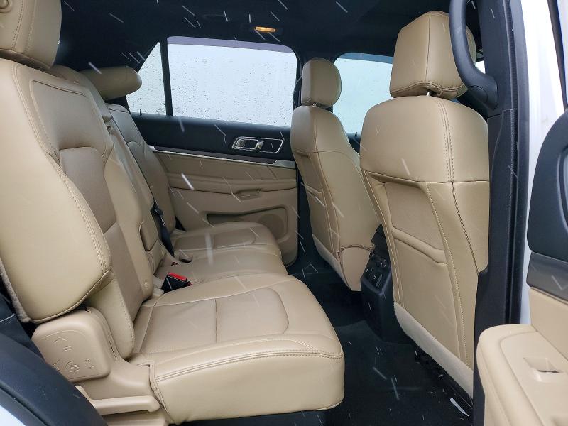 Фото 11 - FORD EXPLORER