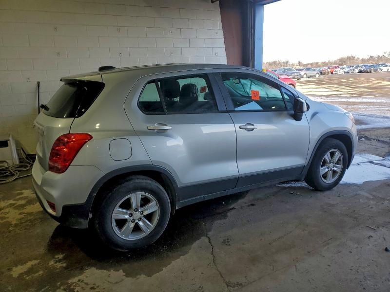 Фото 3 - CHEVROLET TRAX
