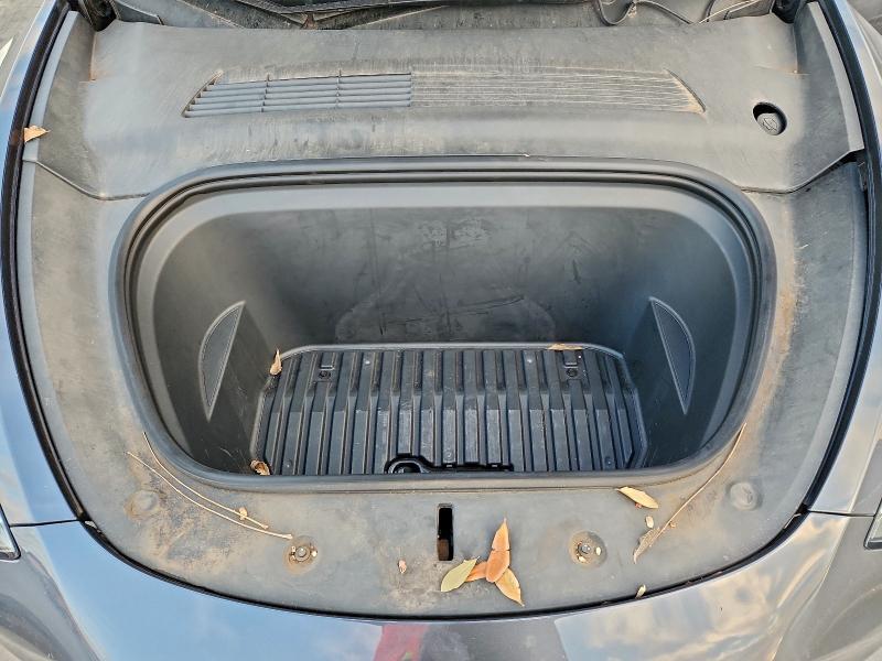 Фото 12 - TESLA MODEL Y