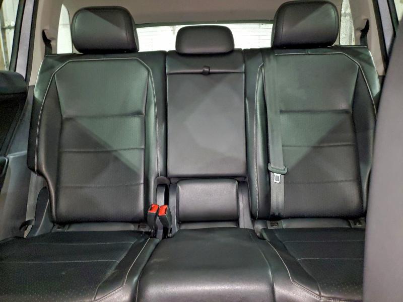 Фото 10 - VOLKSWAGEN TIGUAN