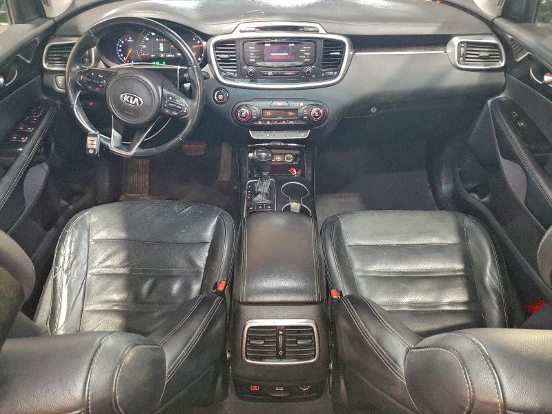 Фото 8 - KIA SORENTO