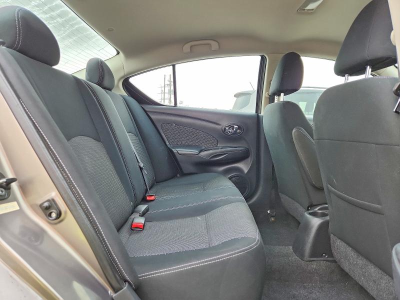 Фото 10 - NISSAN VERSA