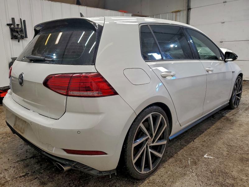 Фото 3 - VOLKSWAGEN GOLF