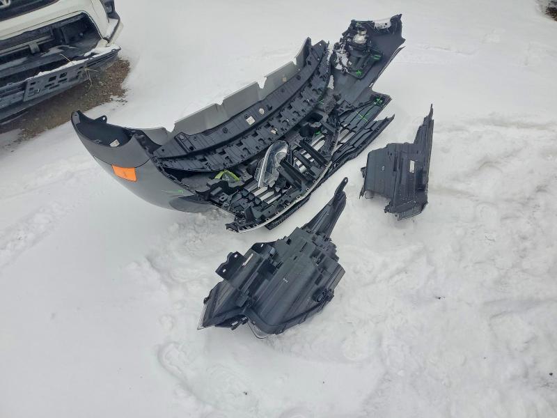 Фото 13 - KIA SELTOS