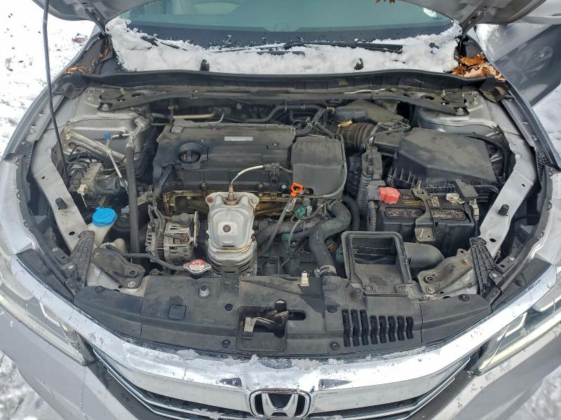 Фото 11 - HONDA ACCORD