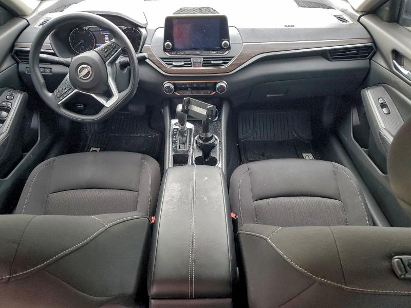 Фото 8 - NISSAN ALTIMA