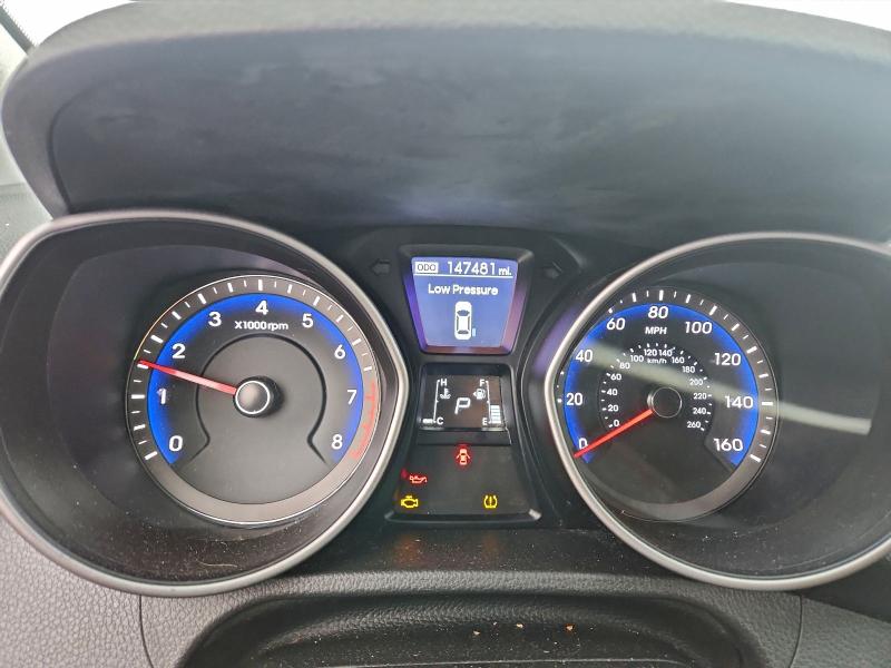 Фото 9 - HYUNDAI ELANTRA