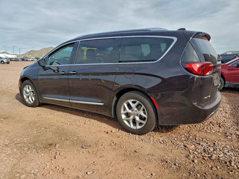 Фото 2 - CHRYSLER PACIFICA