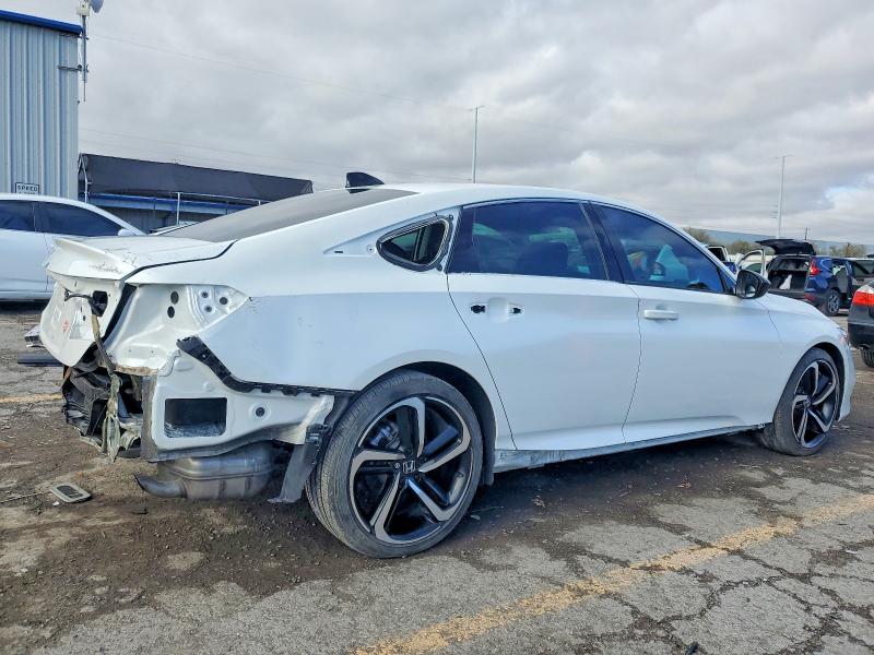 Фото 3 - HONDA ACCORD