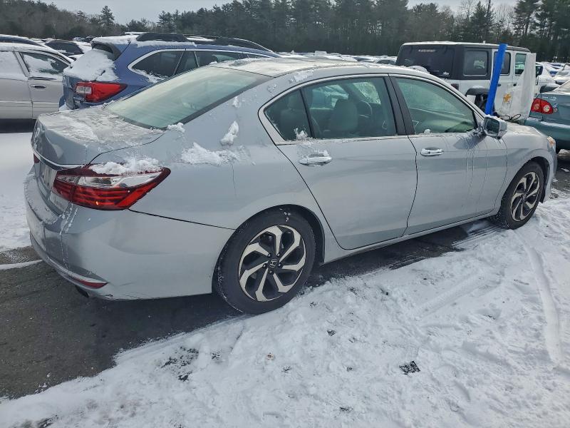 Фото 3 - HONDA ACCORD