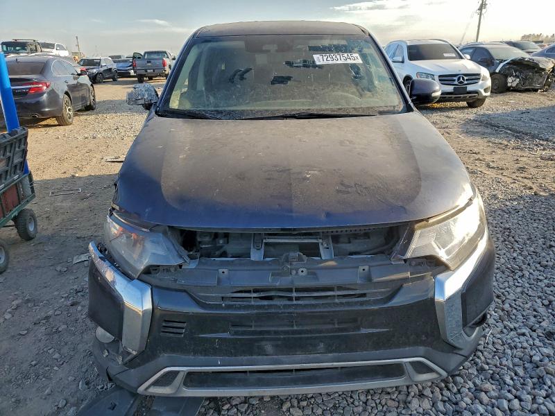 Фото 5 - MITSUBISHI OUTLANDER