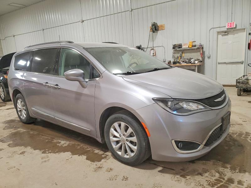 Фото 4 - CHRYSLER PACIFICA