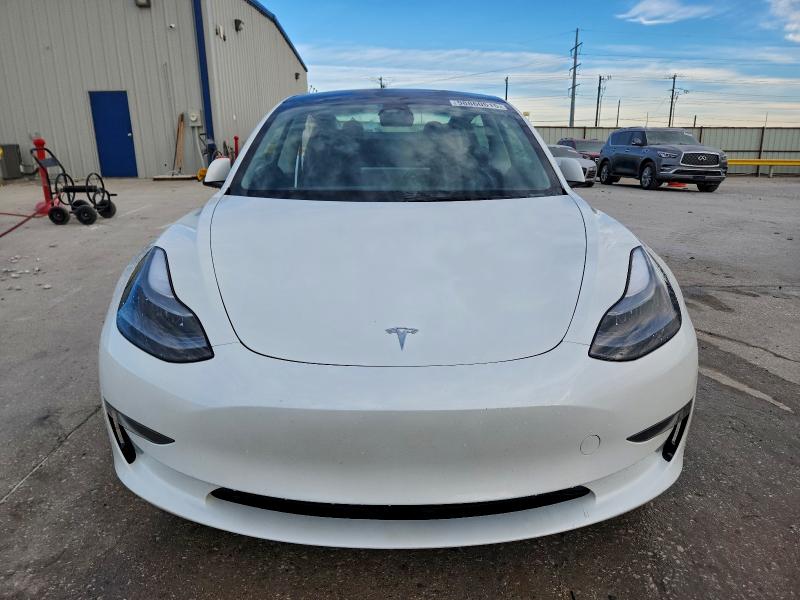 Фото 5 - TESLA MODEL 3