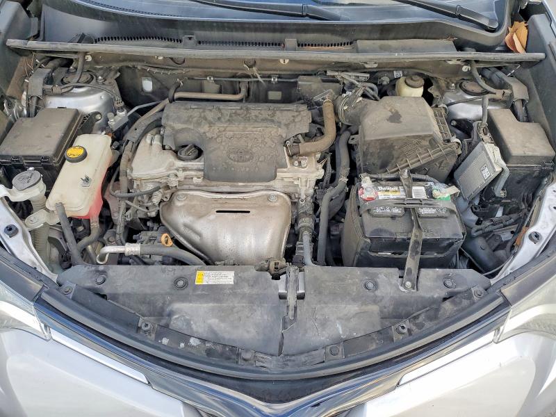 Фото 12 - TOYOTA RAV4