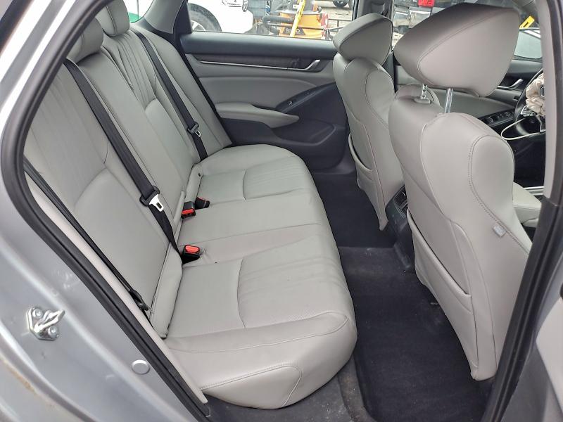 Фото 10 - HONDA ACCORD