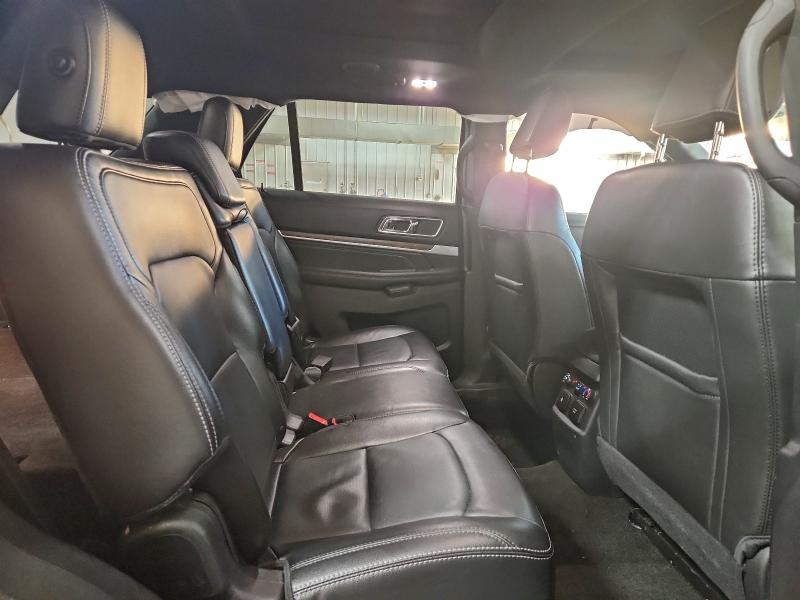 Фото 11 - FORD EXPLORER