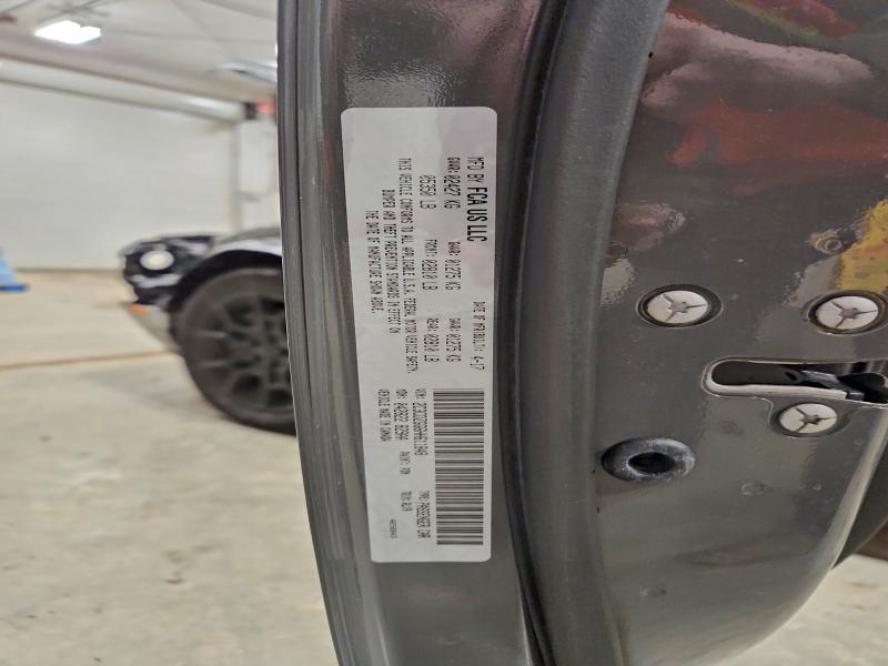 Фото 13 - DODGE CHALLENGER