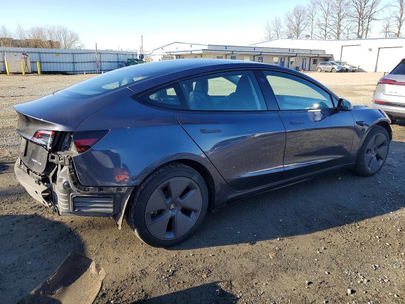 Фото 3 - TESLA MODEL 3