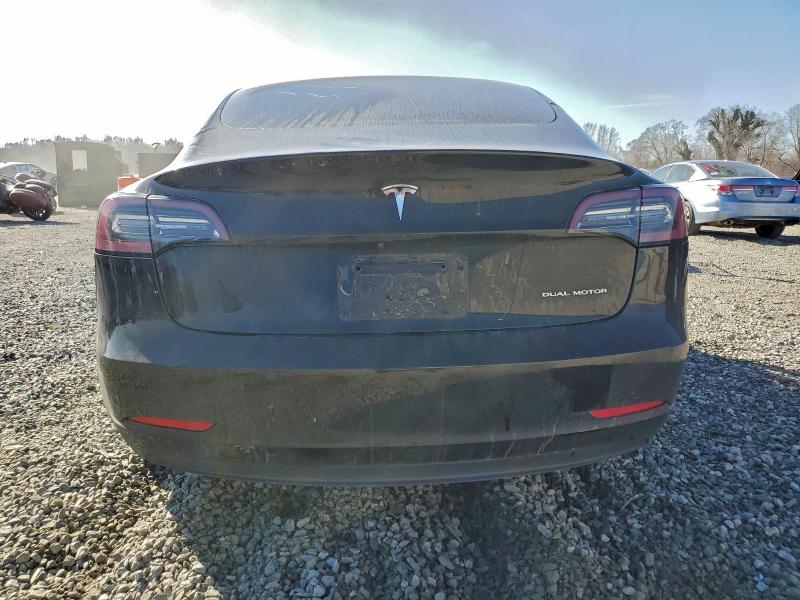 Фото 5 - TESLA MODEL 3