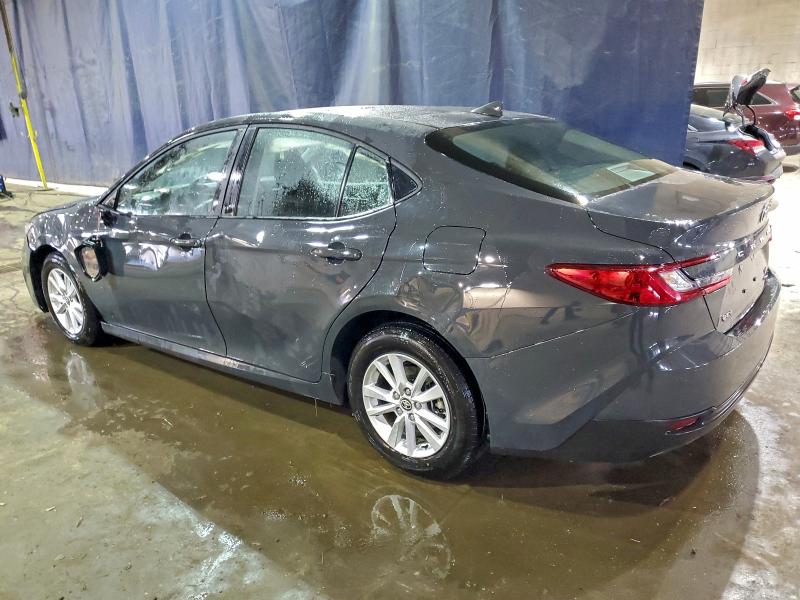 Фото 2 - TOYOTA CAMRY