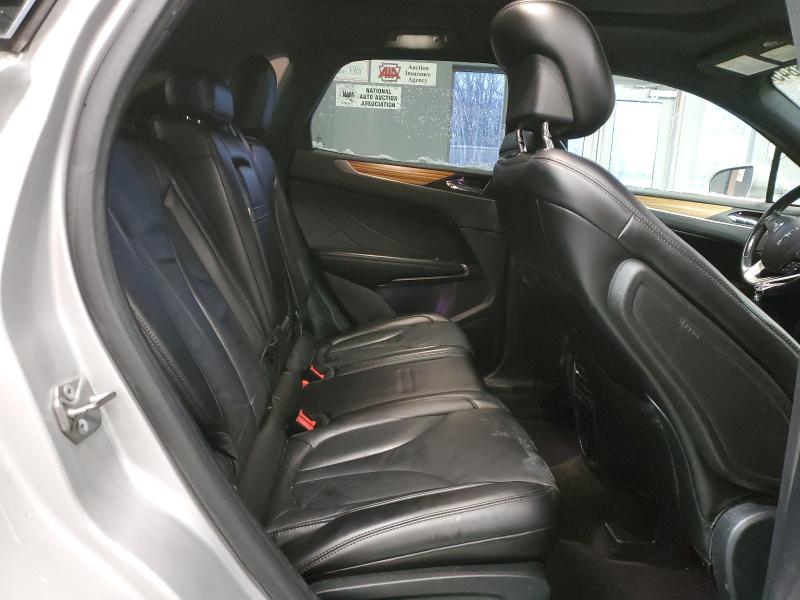 Фото 11 - LINCOLN MKC