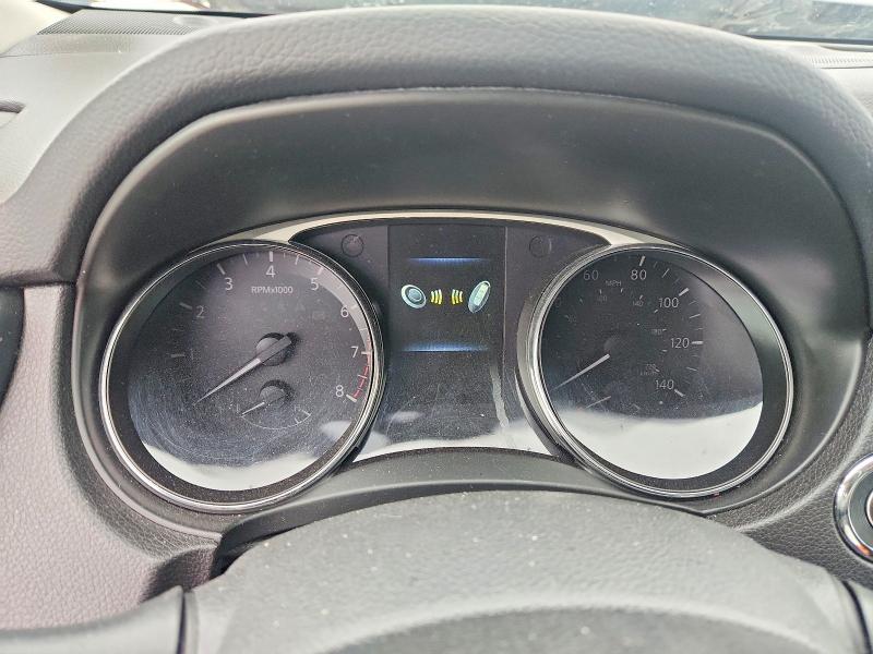 Фото 9 - NISSAN ROGUE