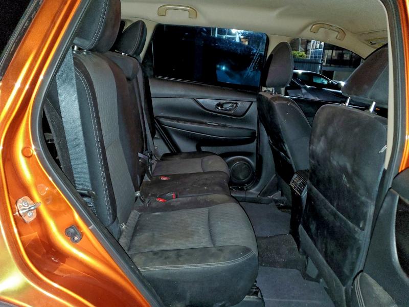 Фото 11 - NISSAN ROGUE