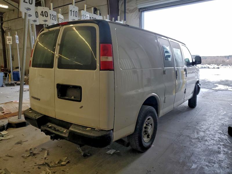CHEVROLET EXPRESS 2015 VIN 1GCWGFCF7F1276865