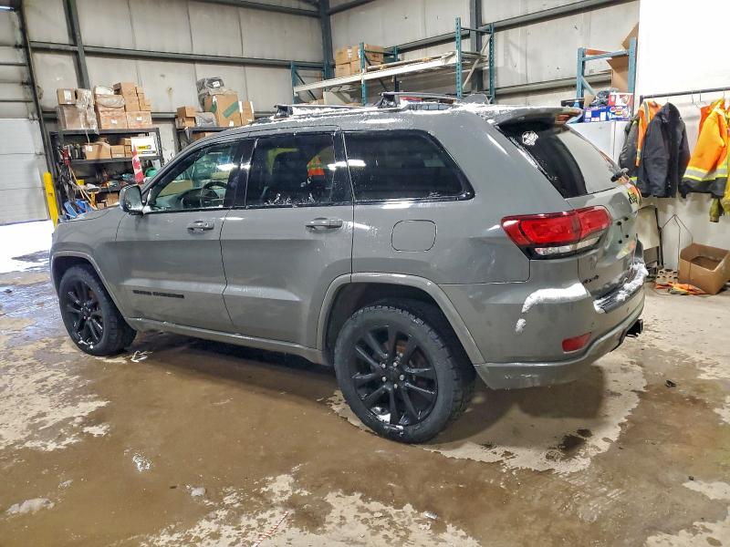 Фото 2 - JEEP GRAND CHER