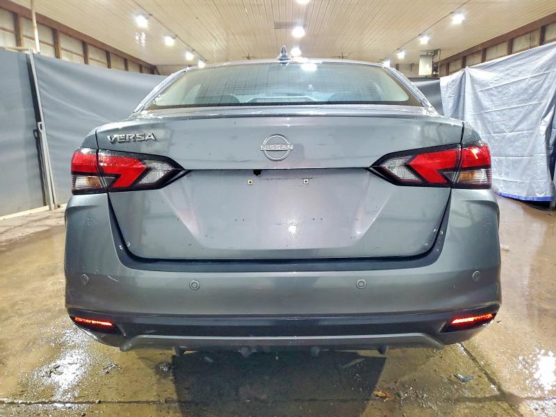 Фото 6 - NISSAN VERSA