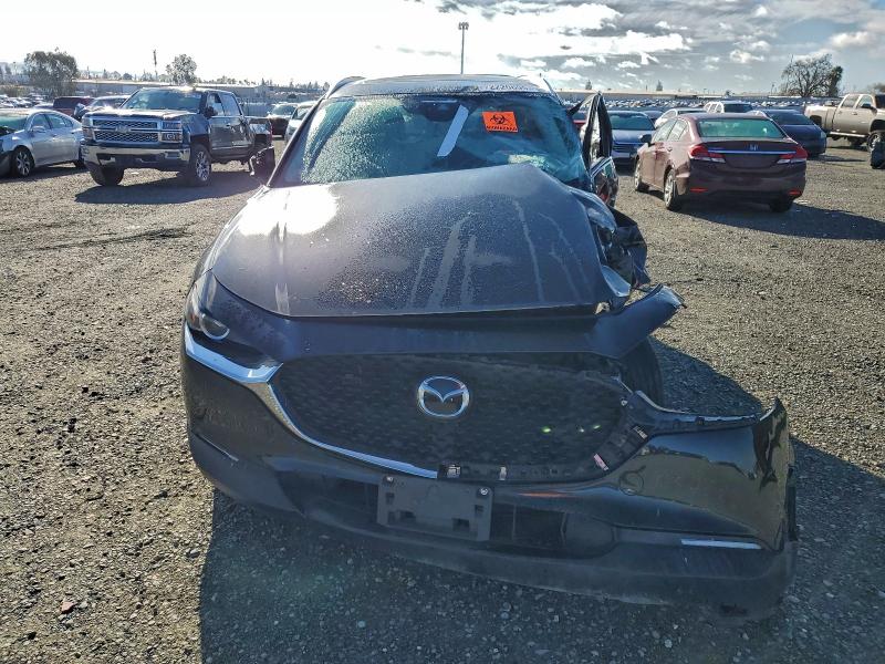 Фото 5 - MAZDA CX30