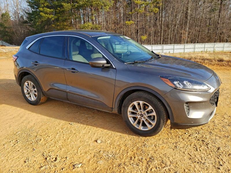 Фото 4 - FORD ESCAPE