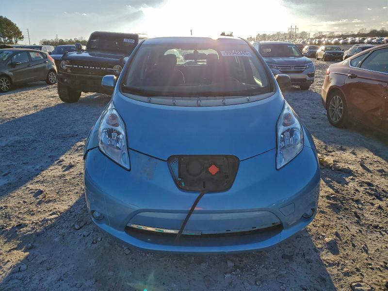 Фото 5 - NISSAN LEAF