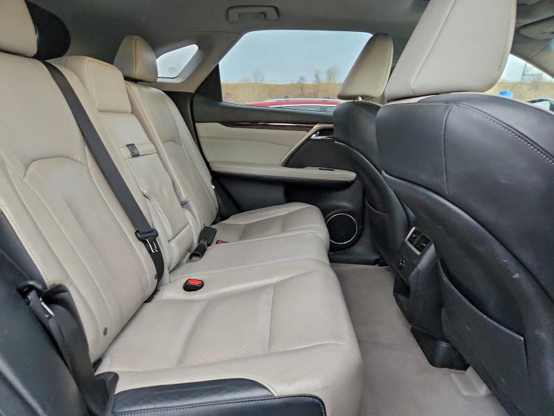 Фото 11 - LEXUS RX350