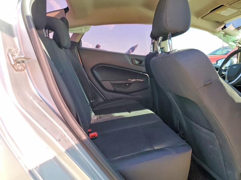 Фото 10 - FORD FIESTA