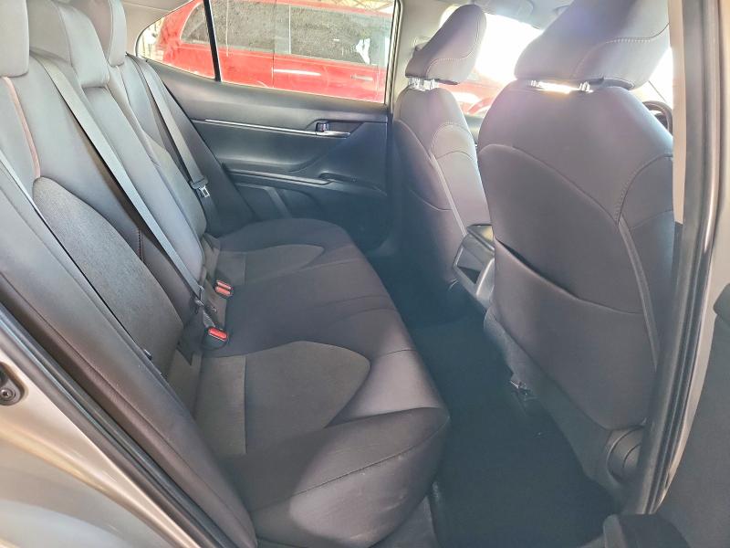 Фото 10 - TOYOTA CAMRY