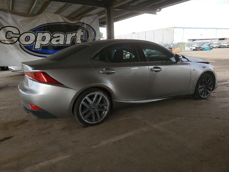 Фото 3 - LEXUS IS