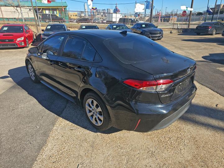 Фото 3 - TOYOTA COROLLA