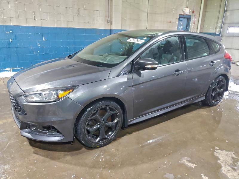 Фото 1 - FORD FOCUS