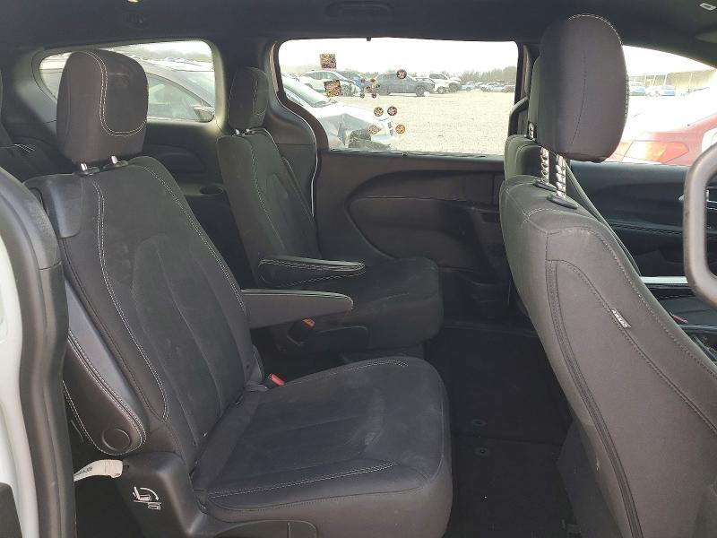 Фото 11 - CHRYSLER PACIFICA