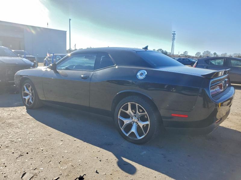 Фото 2 - DODGE CHALLENGER