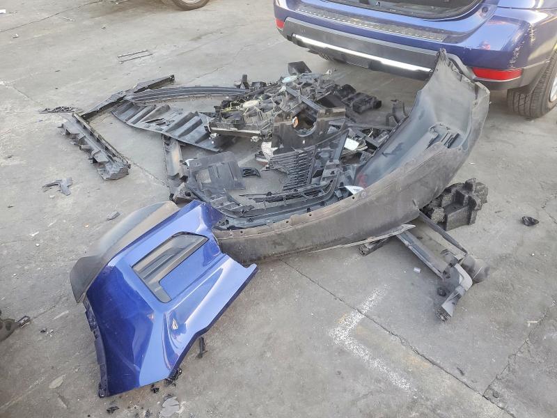 Фото 12 - NISSAN ROGUE