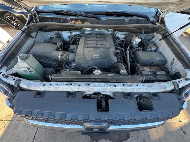 Фото 7 - TOYOTA TUNDRA