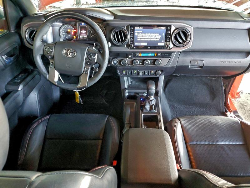 Фото 8 - TOYOTA TACOMA