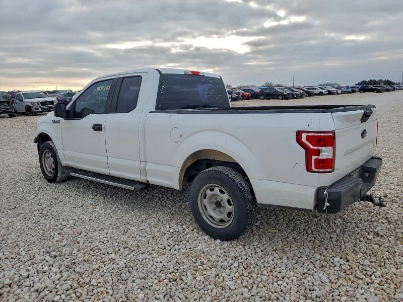 Фото 2 - FORD F-150