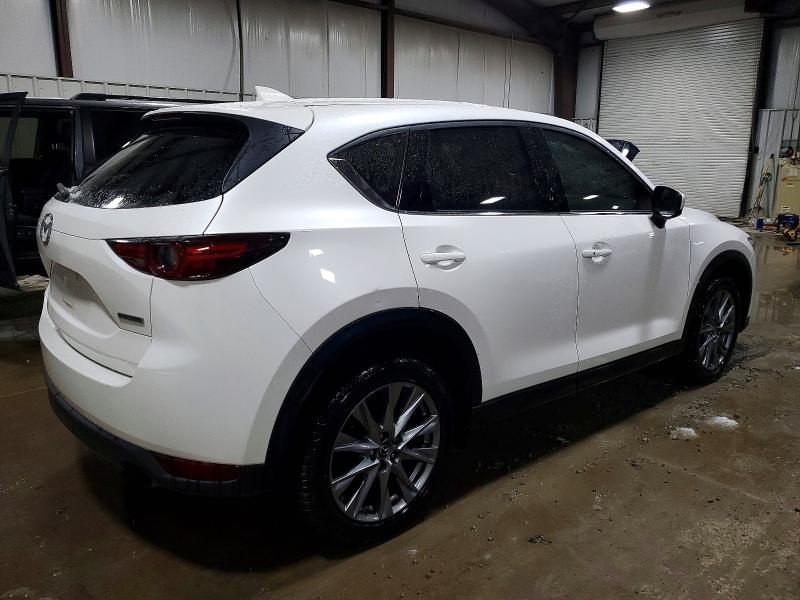 Фото 3 - MAZDA CX-5