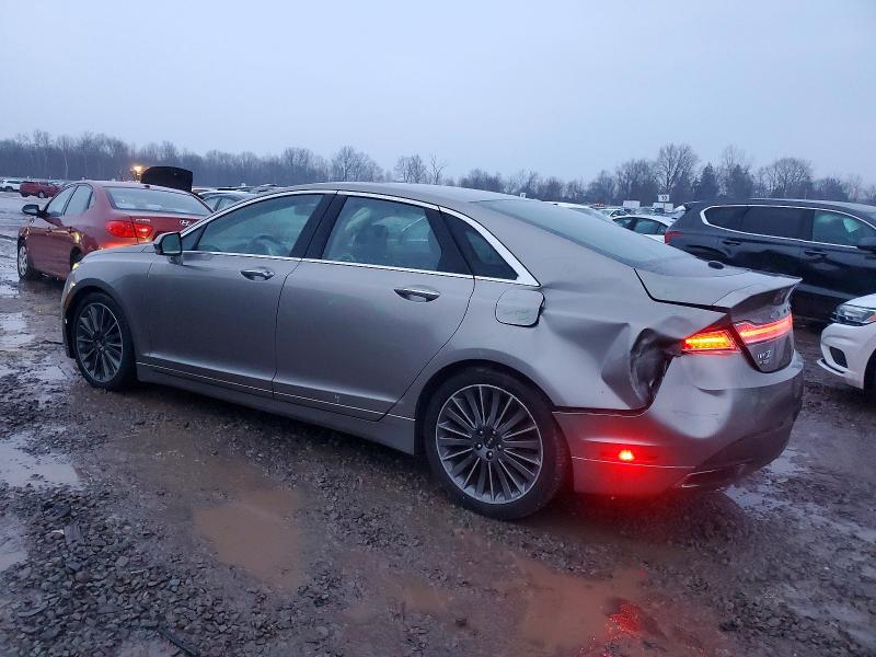 Фото 2 - LINCOLN MKZ
